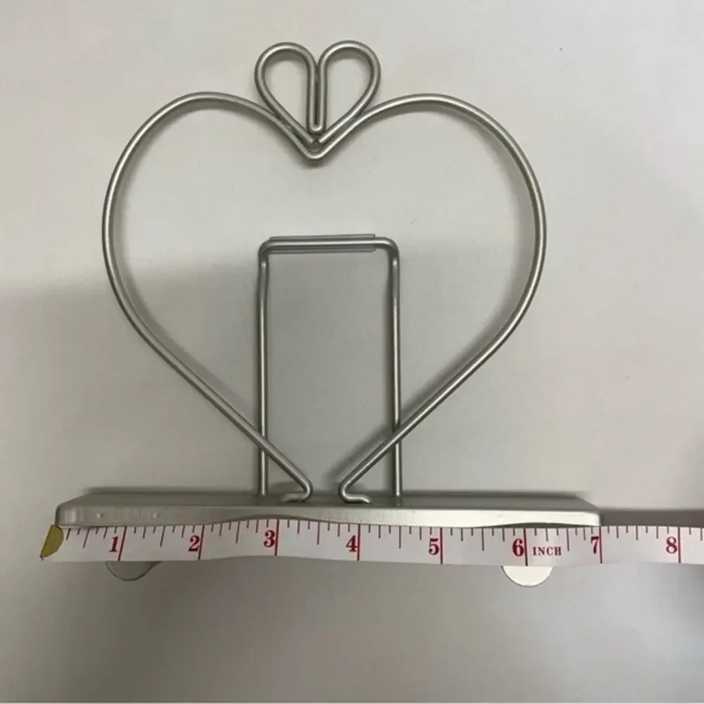 None metal heart